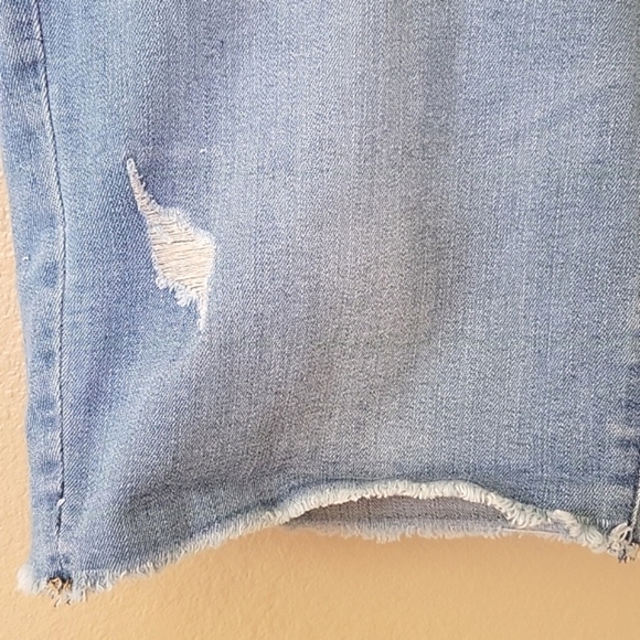 Seven7 Womens Medium Wash Distressed Cutoff Denim Shorts - Size 10 - Picture 4 of 11